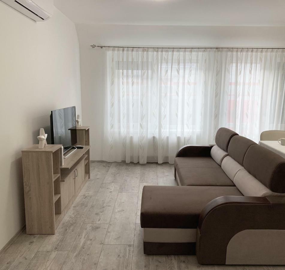 Exclusive Home - C. apartman Pécs Extérieur photo