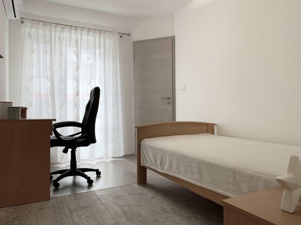 Exclusive Home - C. apartman Pécs Extérieur photo